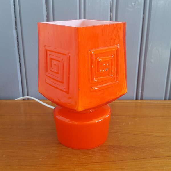 bordslampa-orange-fåglaviks-glasbruk-2