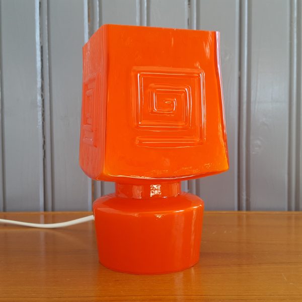 bordslampa-orange-fåglaviks-glasbruk-6