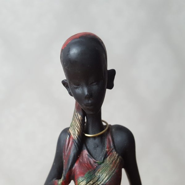 staty-figurin-afrikansk-flicka-med-en-kruka-8
