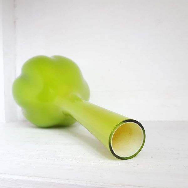 bulbvas-limegrön-elme-glasbruk-60-talet-3