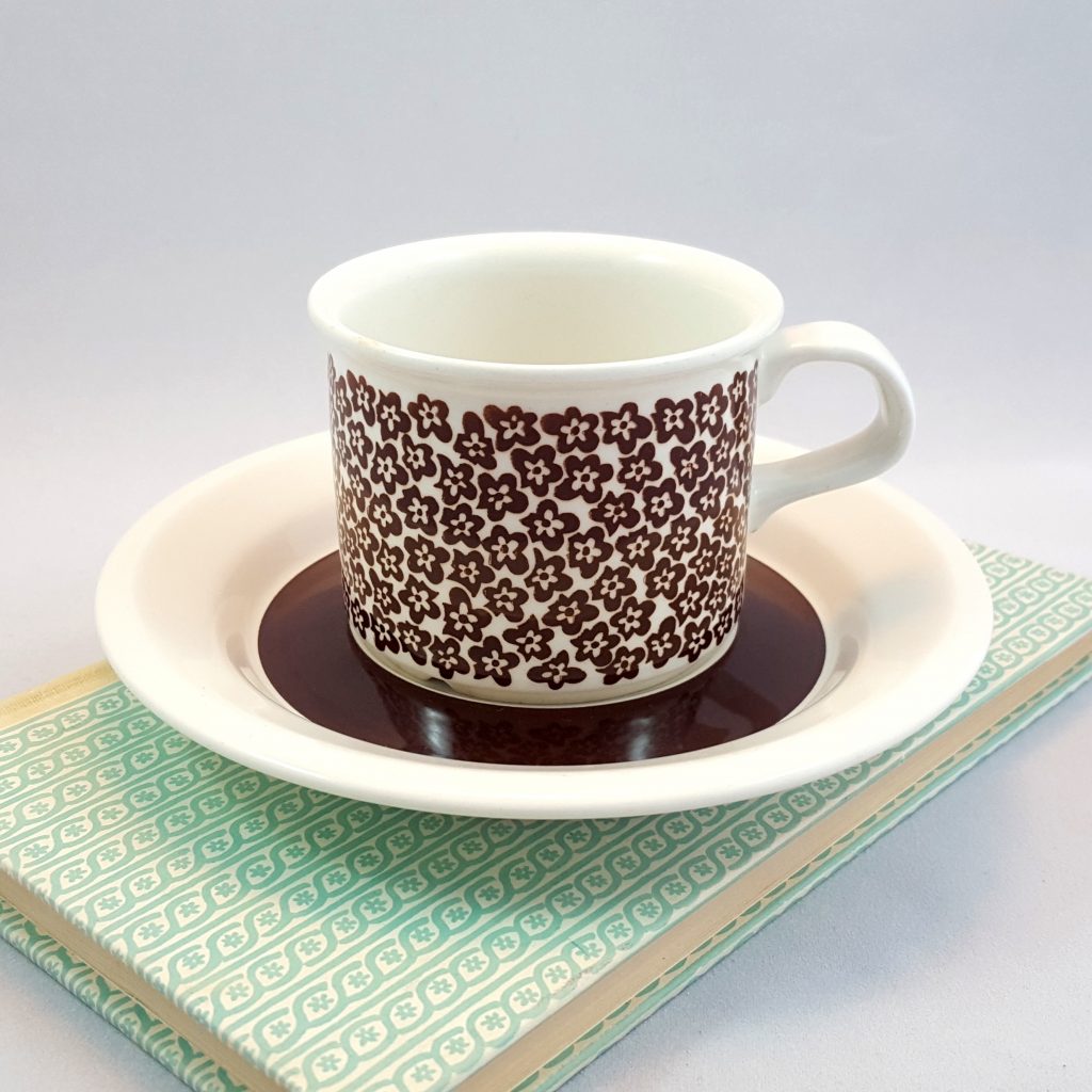 Ilon porno bilan qiz