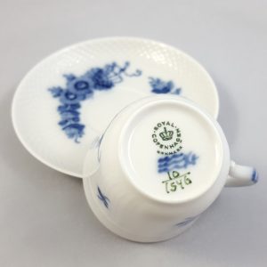 moccakopp-blå-blomster-royal-copenhagen-kunglig-dansk-arnold-krog-7