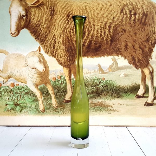 vas-olivgrön-glas-åseda-glasbruk-70-talet-2