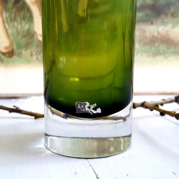 vas-olivgrön-glas-åseda-glasbruk-70-talet-4