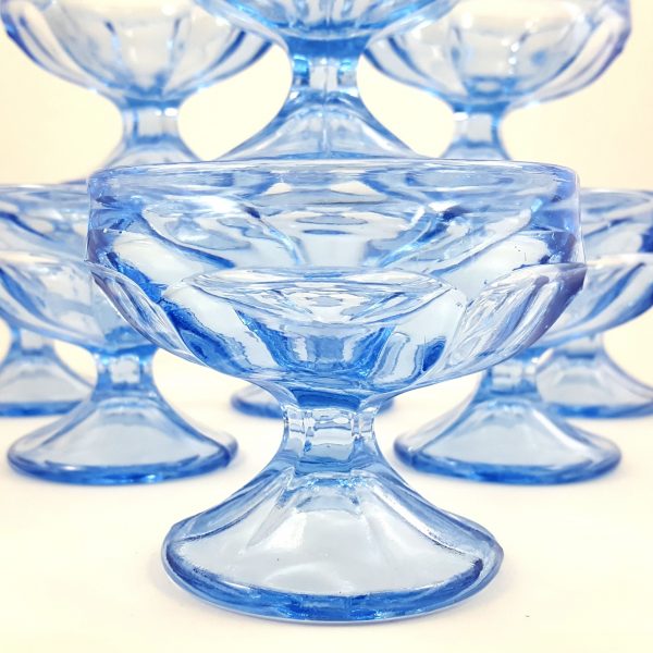 coupeglas- 5-stycken-blått-pressglas-eda-glasbruk-3
