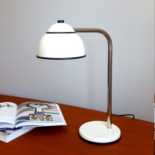 bordslampa-elidus-typ-2206-vit-svart-70-talet-1