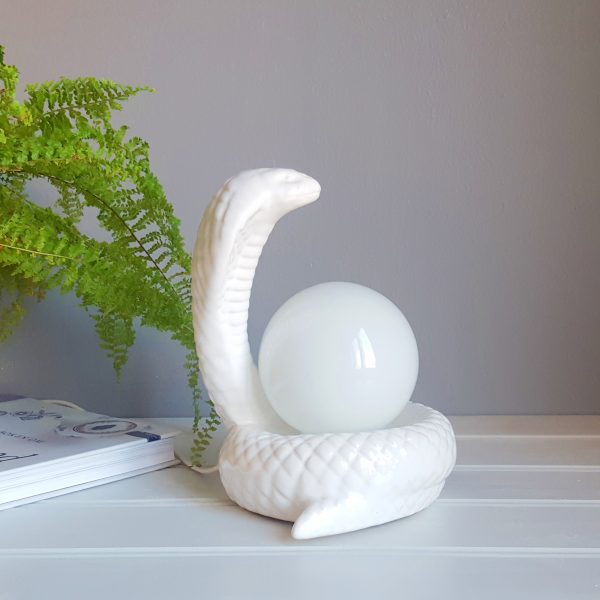 kobralampa-vit-glas-keramik-80-talet-3