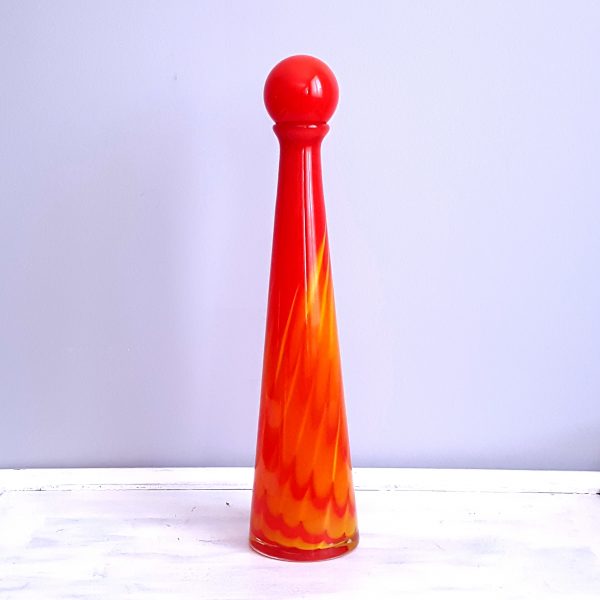 flaskvas-med-propp-röd-gul-orange-lindshammar-glasbruk-7