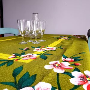 bordsduk-blommig-rektangulär-vintage-1