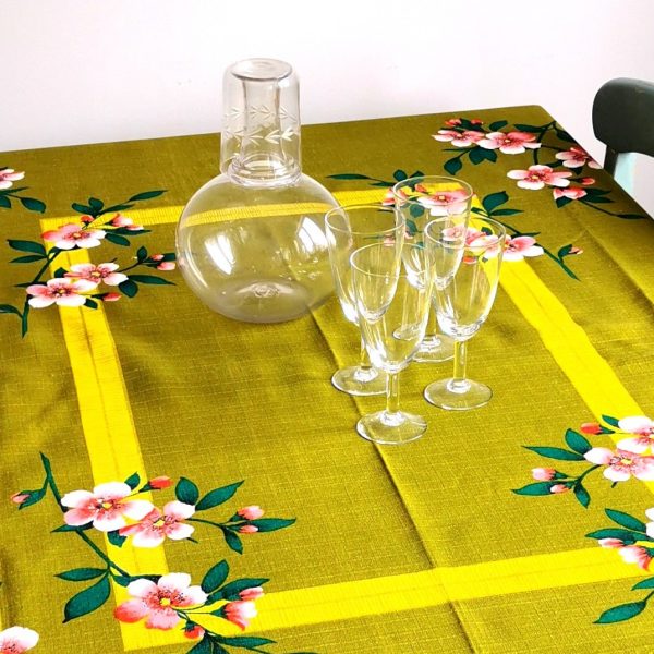 bordsduk-blommig-rektangulär-vintage-2