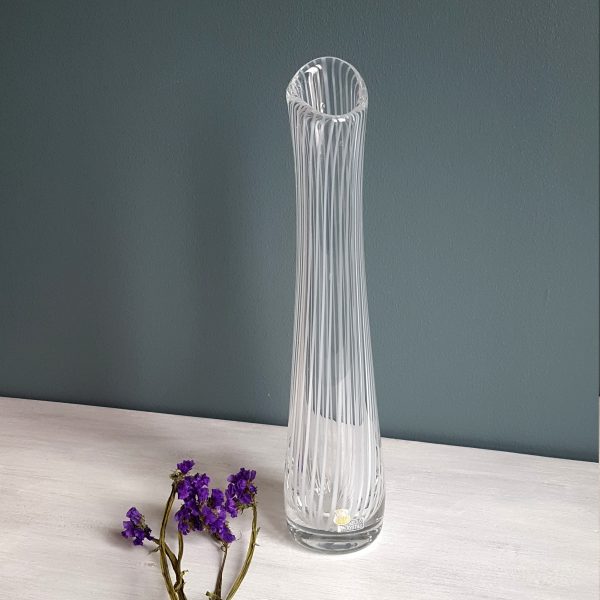 vas~vita~linjer~full~chrystal~skruf~sweden~2
