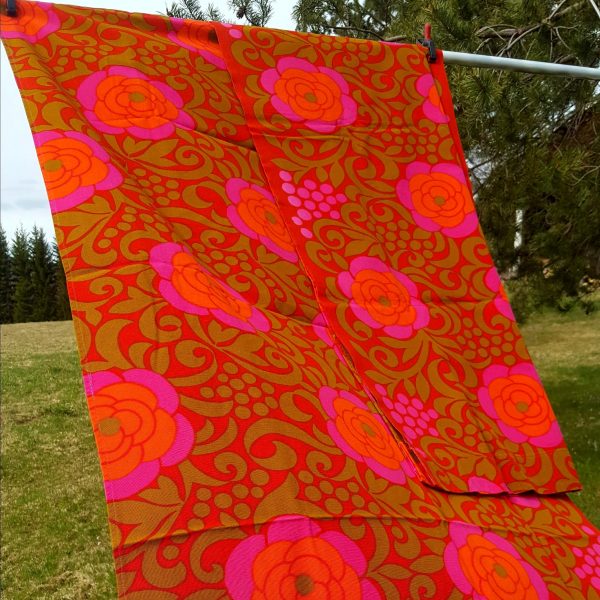 finlayson~ett~par~gardiner~hippie~aini~vaari~3