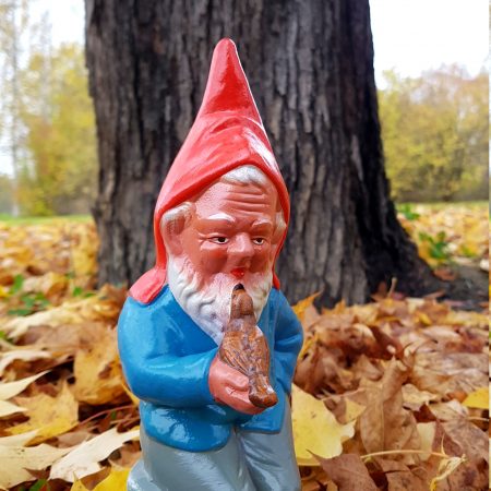tomte~med~fågel~gräfenroda~ph~griebel~ddr~7